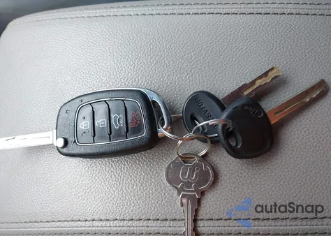 2016 Hyundai Tucson Se из США, поврежденный, VIN KM8J3CA43GU112529